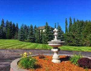 Bed Mulching and Maintenance